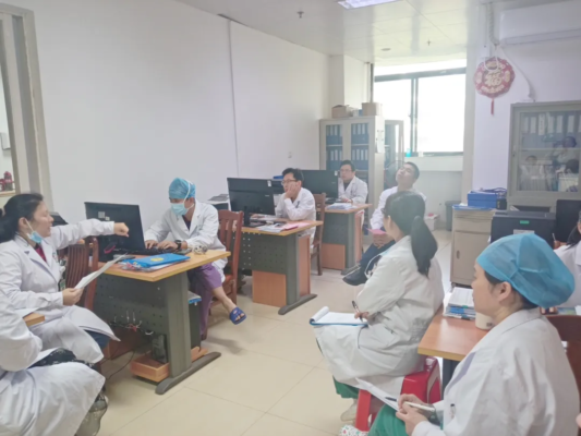 文昌市人民医院微创手术打破高龄患者腹腔镜“禁区”