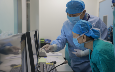 导师强强联手！解放军总医院海南医院完成1例恶性胆管癌靶向光动力手术