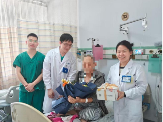 多学科协作架起生命之桥，海医二院成功救治外籍重症患者