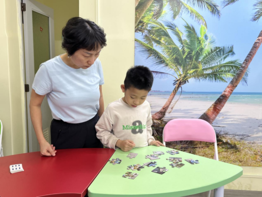 三亚市人民医院举办第三场亲子团辅活动