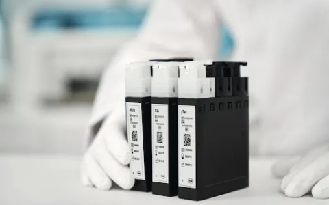 试剂盒就能检测阿尔茨海默病！国内首款脑脊液检测试剂盒落地瑞金海南医院应用