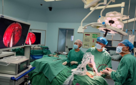 精准打击：纵隔镜“揭秘”肺癌转移，海南医科大学第一附属医院成功实施高难度活检术