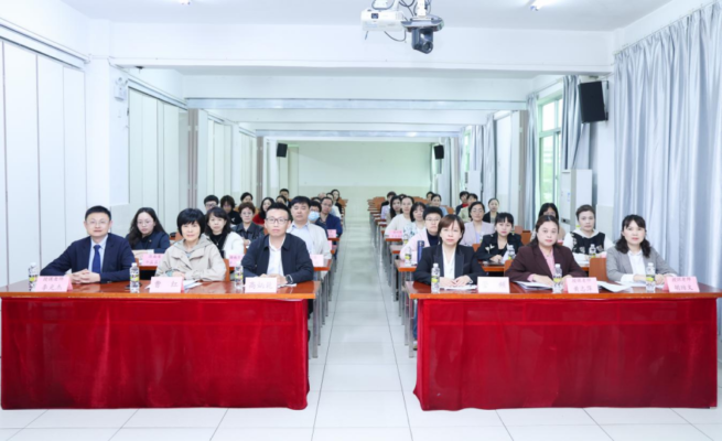 海南省老年友善医疗机构建设评价专家培训会在海南省老年病医院成功举办