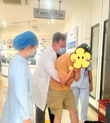 男子异物卡喉命悬一线 海南口腔医院上演教科书式救援