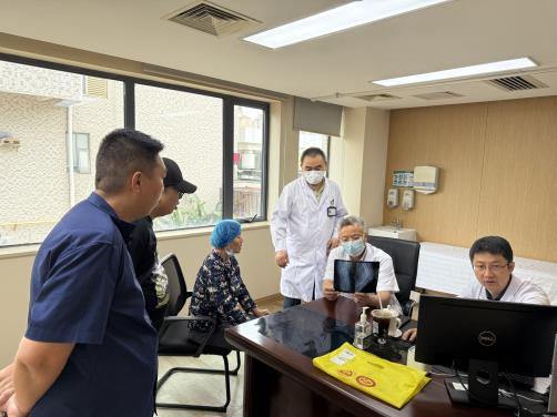 “不眠无影灯” 国家骨科医学中心医疗专家团“零间隙”服务海南患者