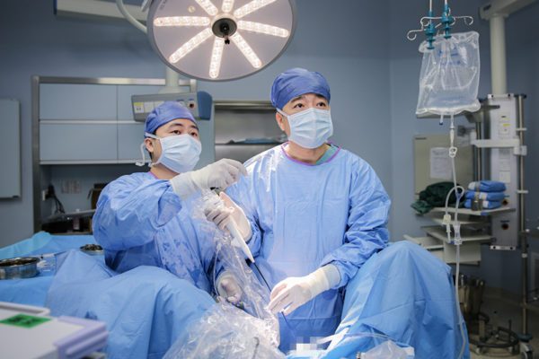 海南省肿瘤医院引进新型支架 破解输尿管恶性梗阻治疗困局