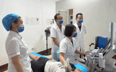 昌江成功开展首例甲状腺超声造影及全脑血管造影术