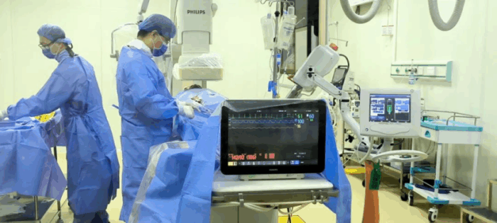 昌江成功开展首例甲状腺超声造影及全脑血管造影术