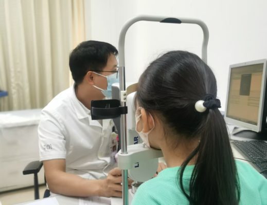 解放军总医院海南医院眼科开展近视防控活动