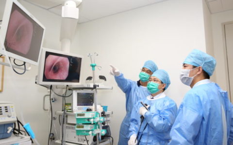 7年咳“疾”未愈，竟是肺里“养”了块骨头