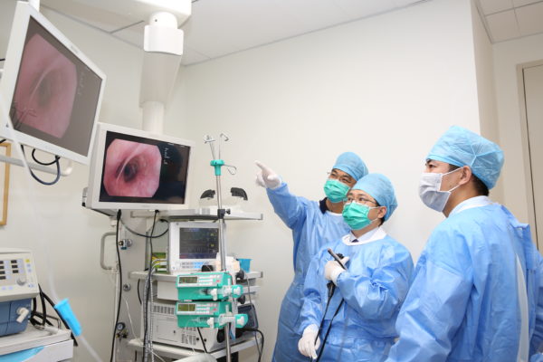 7年咳“疾”未愈，竟是肺里“养”了块骨头