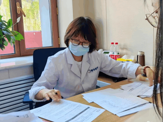 杨娜：用技术与温度“护孕” 用匠心仁心圆梦