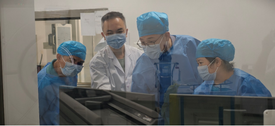 海南省人民医院定安分院成功开展首例CT引导下经皮肺穿刺活检术