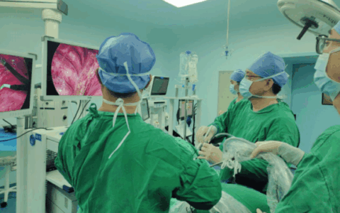 海医二院再创胸科手术“高龄禁区” 创海南之最微创食管癌手术为86岁老人带来新生