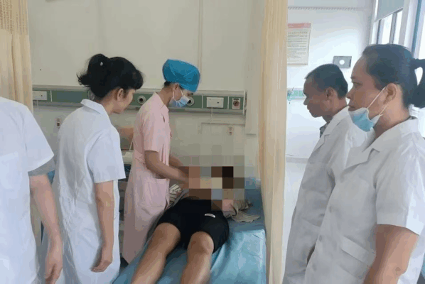 从“最后一公里”到“最暖一公尺”：以管理赋能让村医成为乡亲们的健康“守护者”