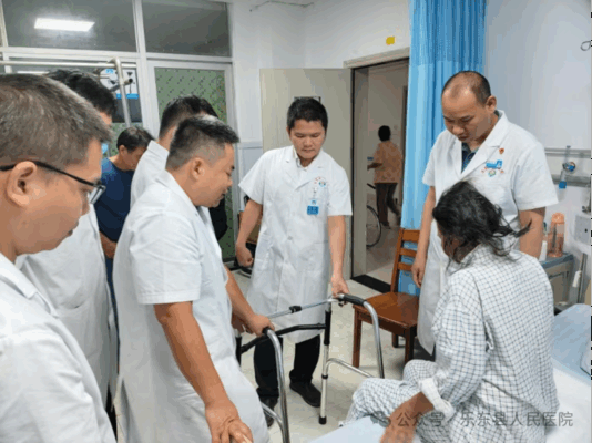 从拄拐难行到自主迈步，6旬患者在乐东黎族自治县人民医院重获行走自由！