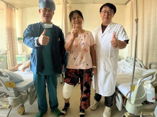 2小时下地、当天出院:关节置换手术进入"日间时代"