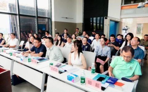 自贸港聚焦！2025海南医疗器械产业发展报告（预览版）发布会在海口成功举办