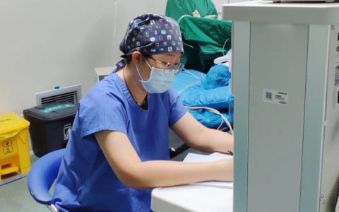 何芳：“精准”为锚，守护患者分秒间的生命曲线