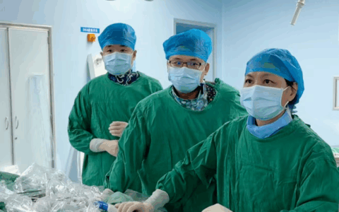 海医二院心内科陈广琴教授团队成功独立完成PulseSelect™脉冲电场消融手术，开启心律失常治疗新纪元