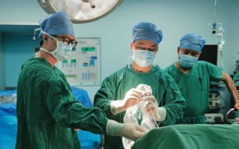 海医二院完成出生仅5天新生儿先天性会厌囊肿切除