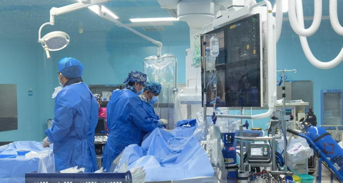 澄迈县人民医院成功实施ECMO支持下急性心肌梗死PCI救治