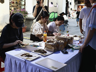 骑楼老街飘药香 健康服务暖椰城2025年“百市千县”中医药文化惠民活动 海口专场成功举办
