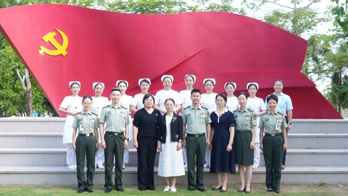 解放军总医院海南医院圆满完成全国人文护理贯标示范单位现场评审