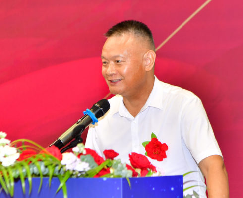 “从海南出发”企业出海活动新闻发布会在海口举行   “百草饮”饮料品牌将出征巴拿马世博会