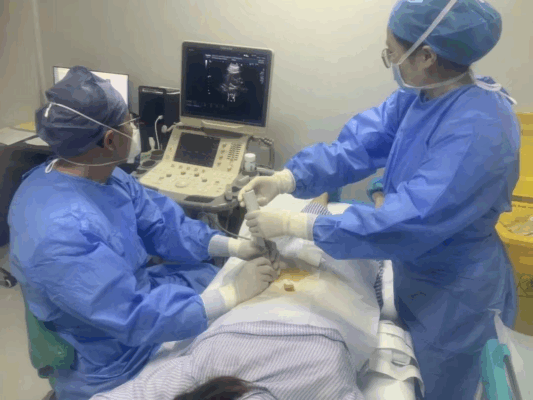 王东林：针尖上的“舞者”，以介入超声破壁生命难题