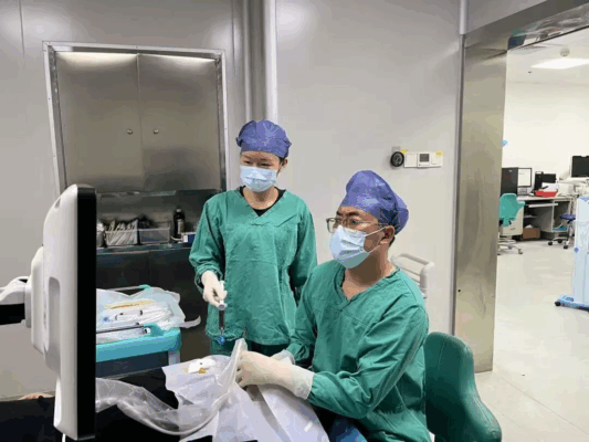 王东林：针尖上的“舞者”，以介入超声破壁生命难题