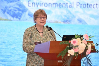 三亚学院&北欧中医药中心瑞典游学团大健康产学研交流座谈会举办