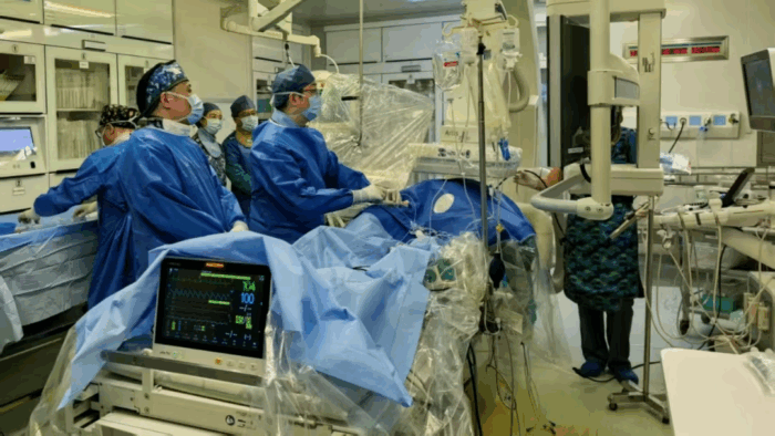 七旬阿婆“睡一觉”，高难度检查轻松完成！