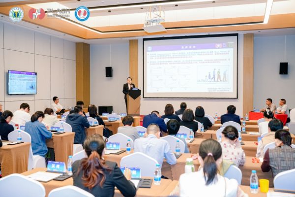 解放军总医院海南医院成功举办2025年第二届海棠湾肾脏与长寿论坛暨三亚市肾病学专业质控中心专家研讨会