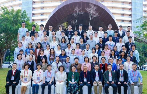 解放军总医院海南医院成功举办第十届海棠湾血液净化创新模式救治重症患者多学科发展论坛