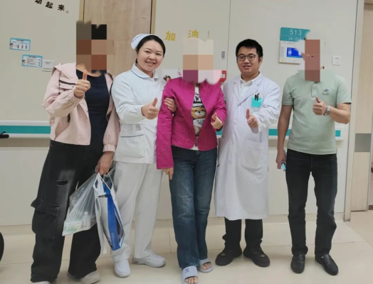 与死神竞速，为生命拔河：晚期肺癌脑膜转移重症患者的惊险逆转