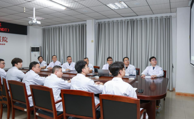 十年震颤归宁静  一术重启新人生 海南省老年病医院DBS手术助帕金森患者重获新生