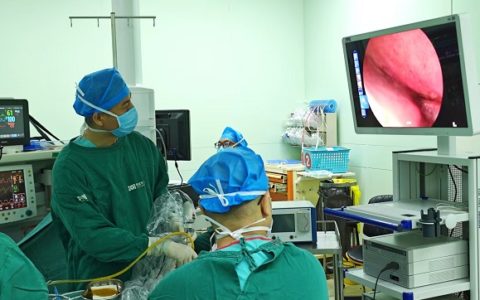 解放军总医院海南医院引进顶尖3D4K神经内镜提升精准治疗水平