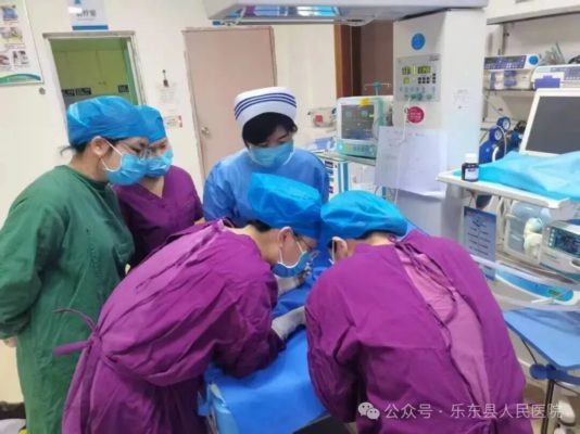 74天生命闯关:乐东县人民医院成功救治26周超早产儿