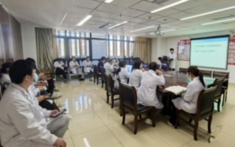 13岁女孩腹痛一周，常规治疗无效！多学科专家联手，揪出隐匿“真凶”