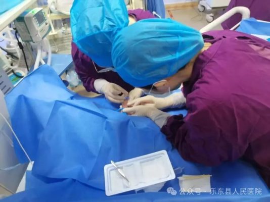 74天生命闯关:乐东县人民医院成功救治26周超早产儿