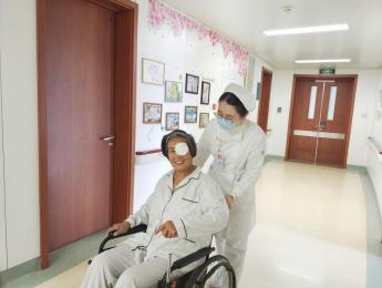 点亮“视”界，为光明护航—海南医院眼口腔综合康复科人文护理病房建设实践