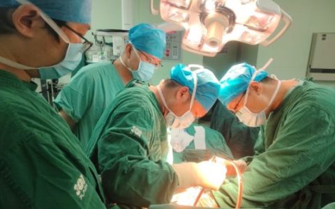 解放军总医院海南医院多学科协作救回刀伤大出血男子生命