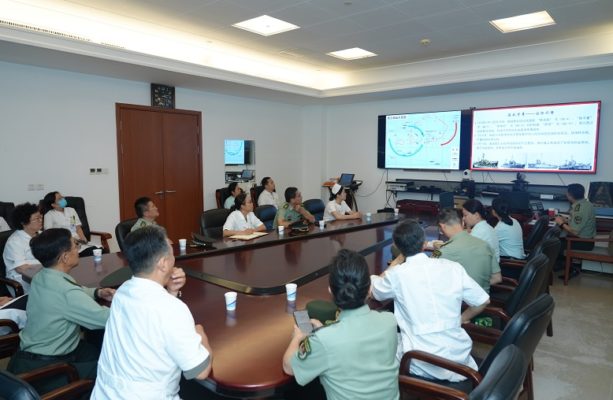 缅怀西沙英烈 赓续红色血脉——解放军总医院海南医院门诊部党委赴西沙海战烈士陵园开展主题党日活动