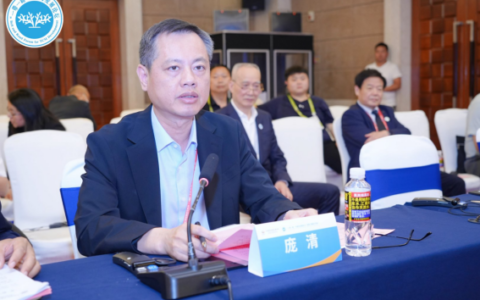 乐东县人民医院多学科协作成功化解食管异物危机