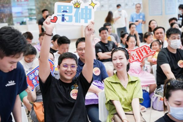海南现代妇女儿童医院第十一季“男人体验分娩阵痛大挑战”温情启幕