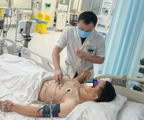 命悬“一线”，妙手“通心”——解放军总医院海南医院成功抢救二次心梗合并左主干急性闭塞危重患者