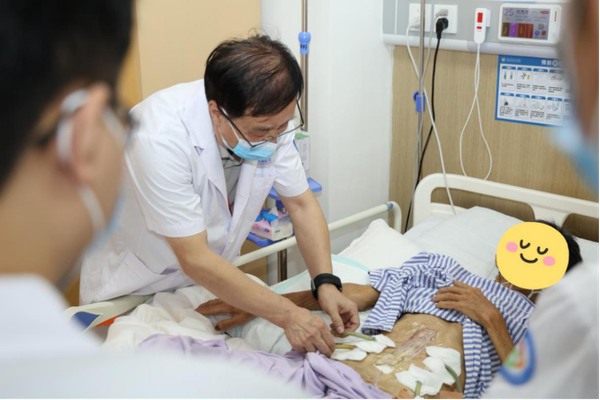 从"回家等待"到平安出院——海南省老年病医院成功救治一名77岁高龄危重症老人
